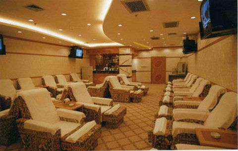 Stone Forest International Hotel Qujing Facilidades foto